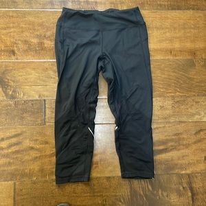 Zella black crop leggings